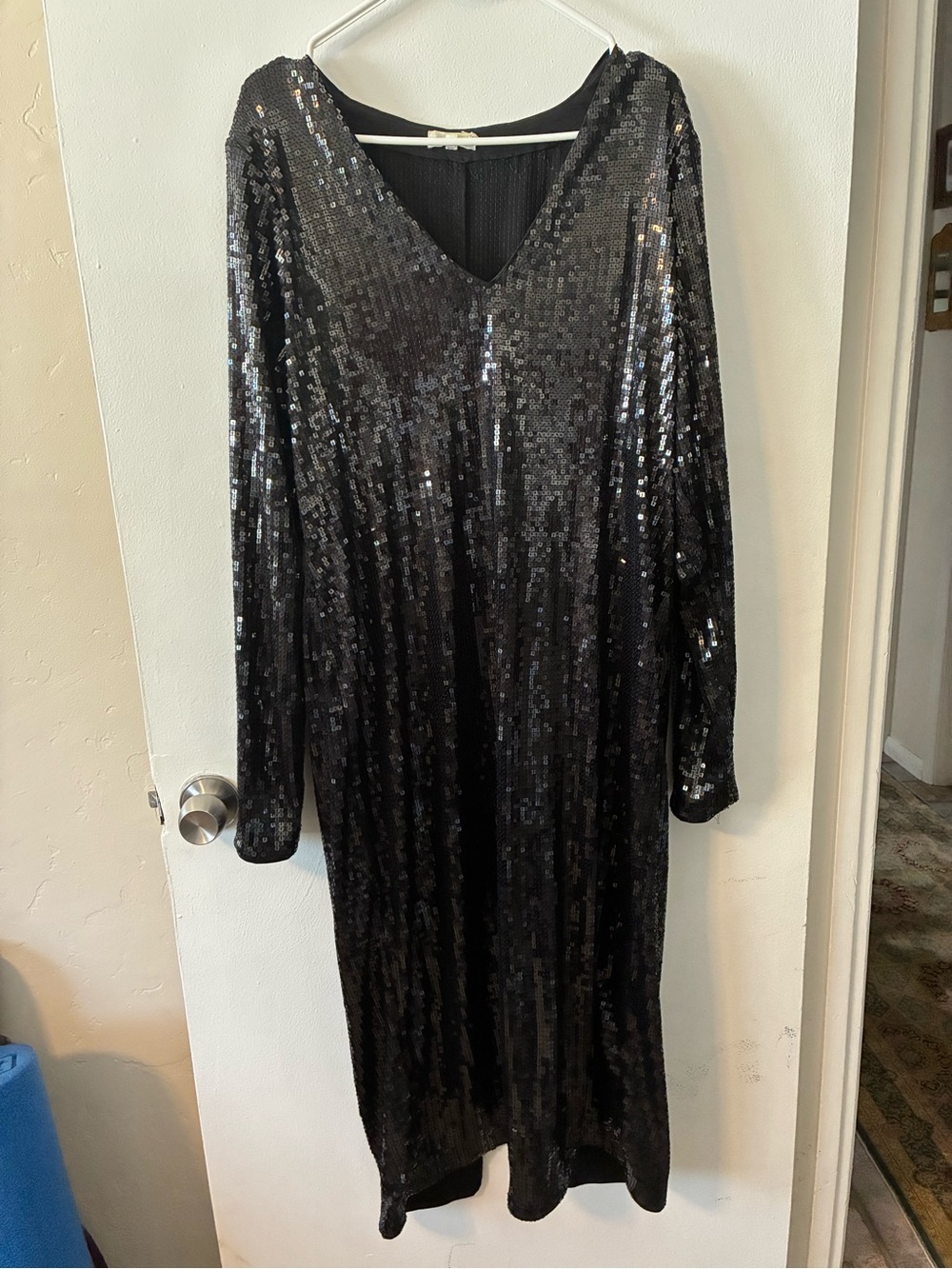 Good American Black Sequin V-Neck Maxi Dress